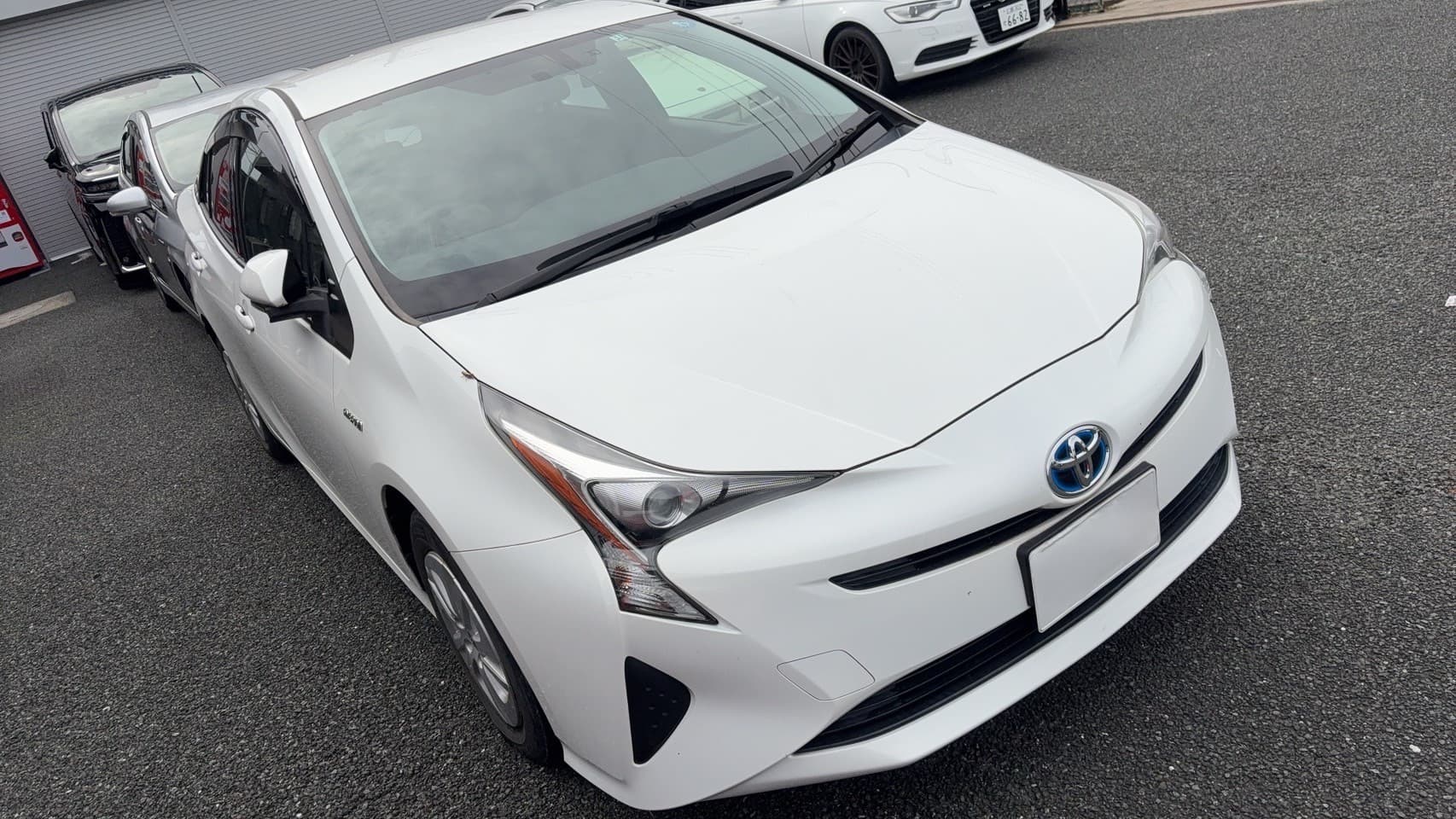 プリウスの画像